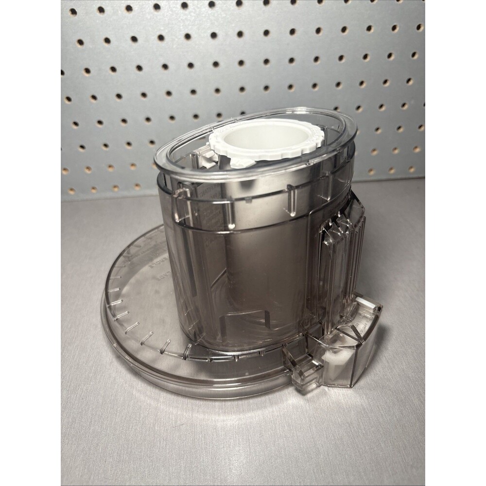 Cuisinart DLC-7FPC Processor DLC-7 Lid Cover Chute Pusher ONLY DLC-017B DLC-018B